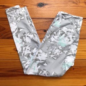 Balance Grey Teal White Floral Leggings, EUC, S